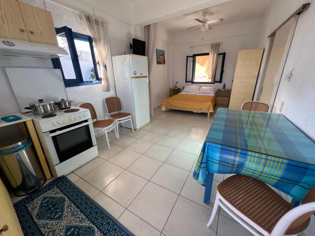 Blue Thea Apartment